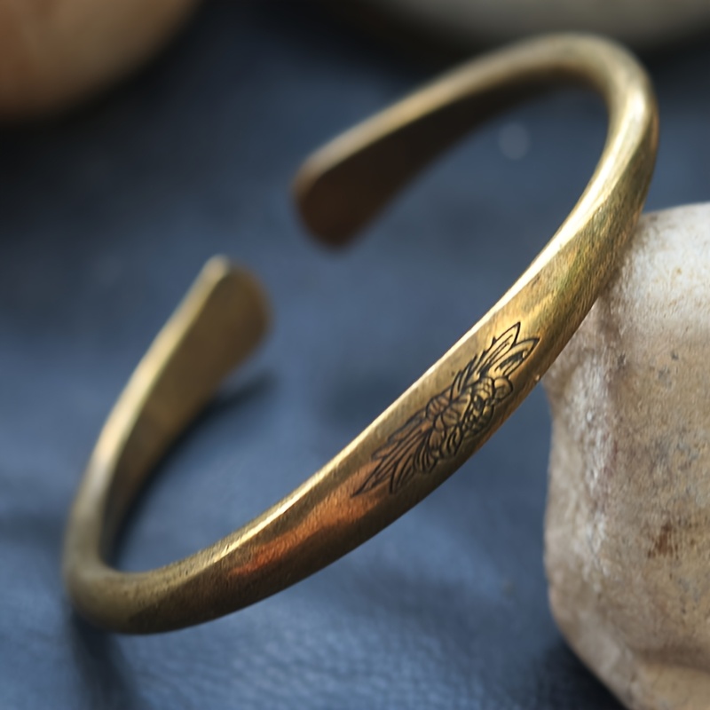 Vintage Collector - 1pc Vintage Carved Lotus Design Cuff