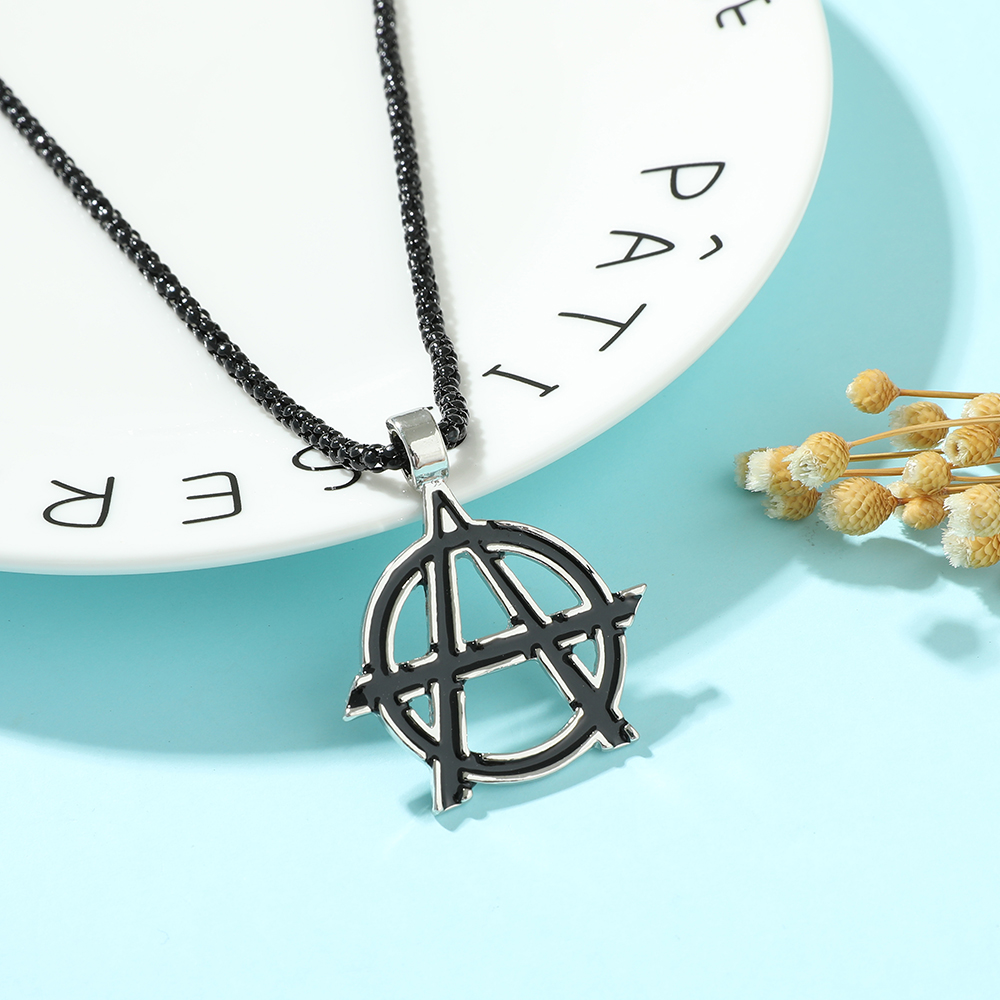 Movies Avengers Symbol Letter  - đánh giá và giá Vintage Collector
