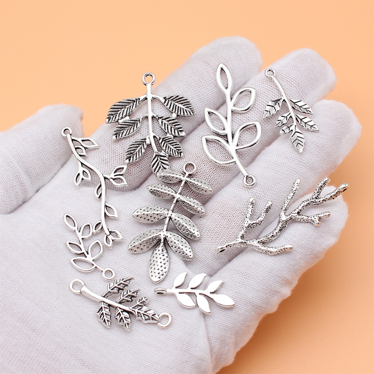 9pcs Antique Silver Color Bran - đánh giá và giá Vintage Collectible Jewelry