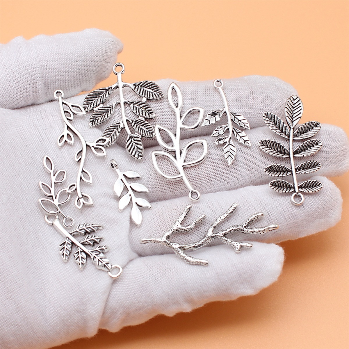 9pcs Antique Silver Color Bran - đánh giá và giá Vintage Collectible Jewelry