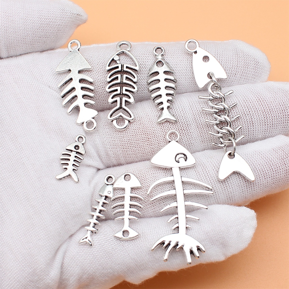 8pcs Antique Silver Color Fish - đánh giá và giá Vintage Collectible Jewelry
